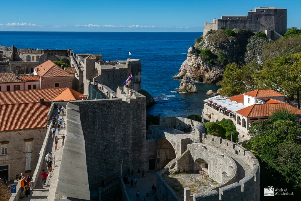 croatia-digital-nomad-visa-dubrovnik-city-walls View of Dubrovnik city walls towers and water